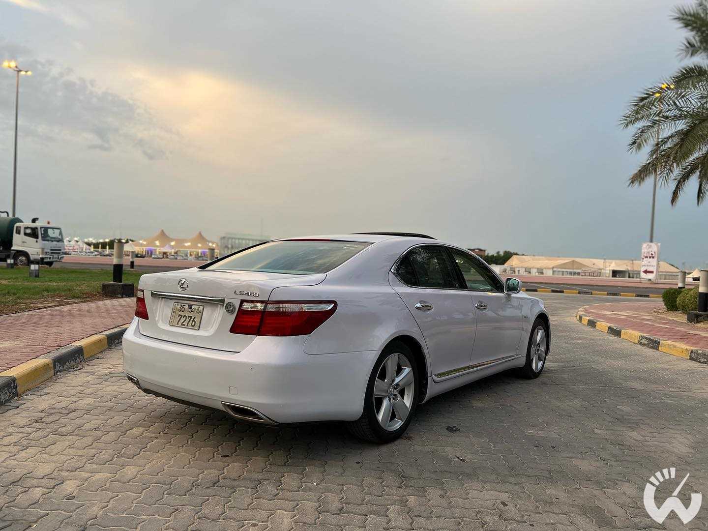 Weelz Kuwait Latest Used Cars Kuwait Lexus