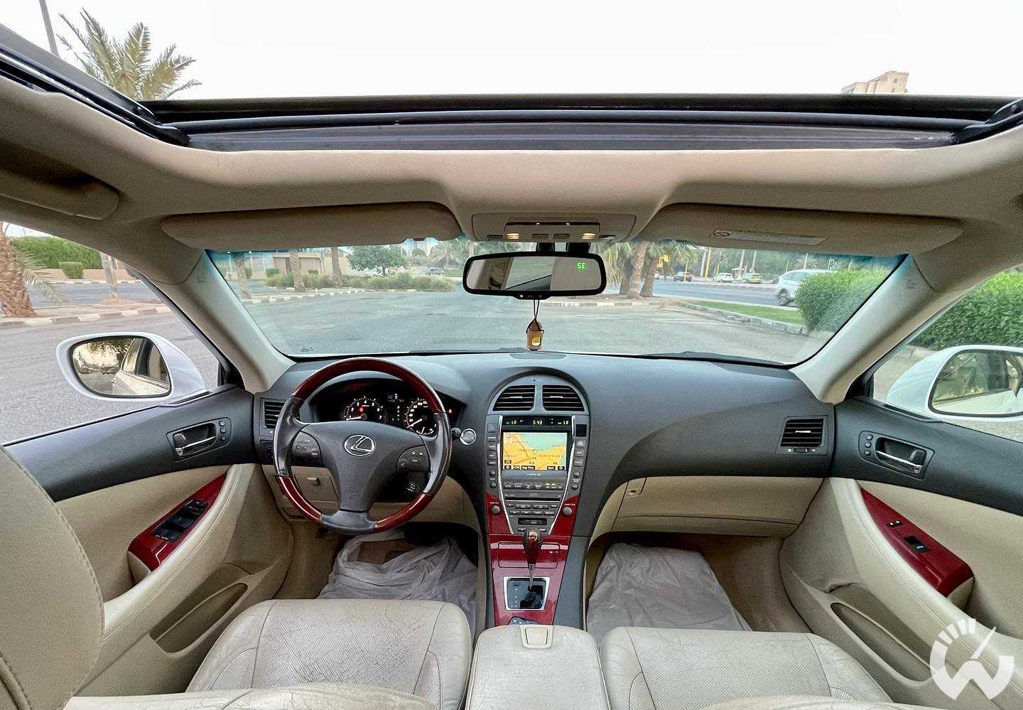 Weelz Kuwait Latest Used Cars Kuwait Lexus